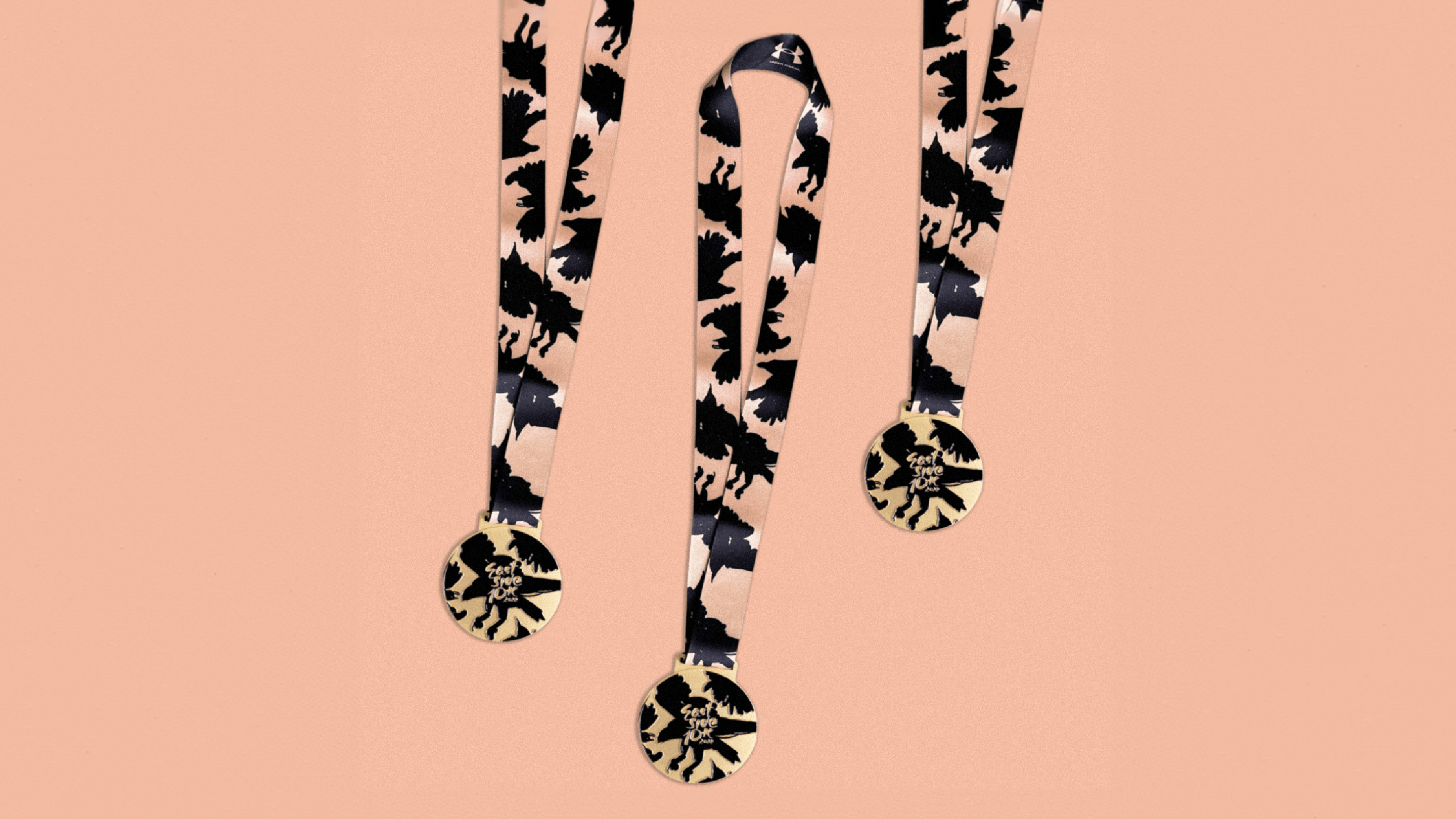 Medals with a crow pattern on the fabric and metal